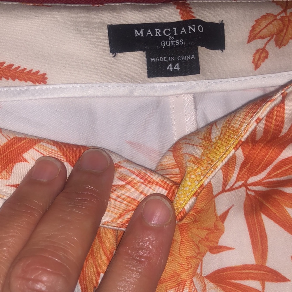Marciano San Lucas Top & Elle Capri Pants - Picture 7 of 8